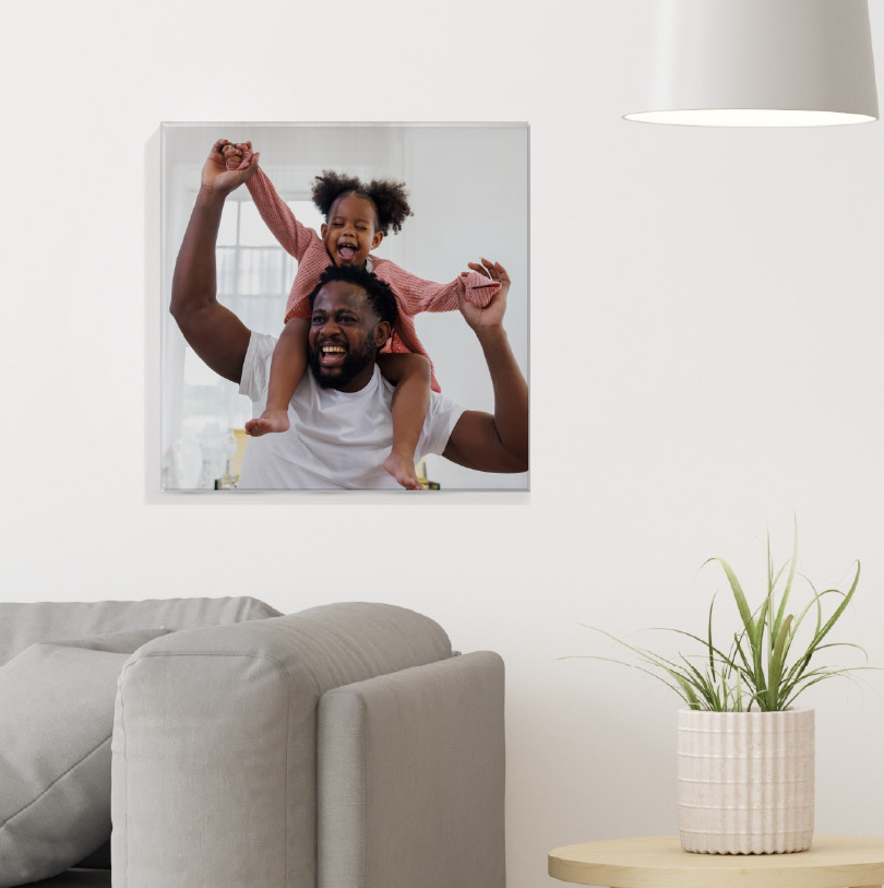 300x300mm stretched canvas print with photo of father and daughter smiling together