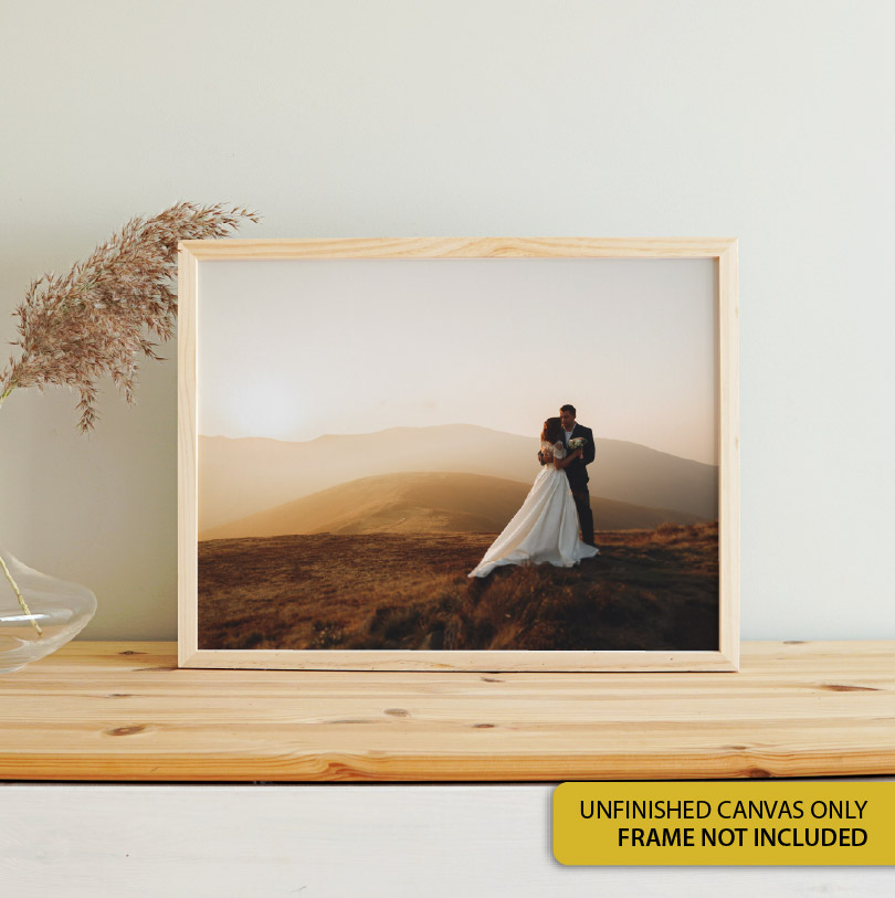200x300mm unfinished canvas with wedding couple in mountains photo for personalised wall art or DIY canvas printing display