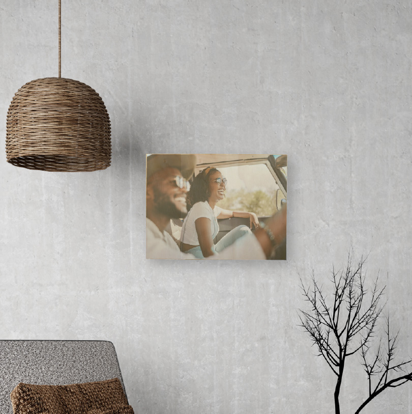 200x300mm birch wood photo print showing happy couple in car on natural wooden panel