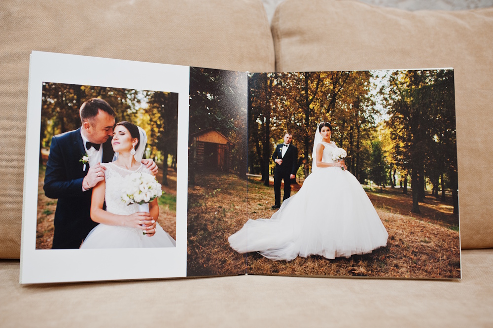 Creating Your Wedding Photobook: A Complete Guide to Preserving Your Special Day