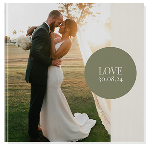 AI themed photobooks with a wedding theme, featuring personalised wedding photo albums created to showcase special ceremony and celebration memories.