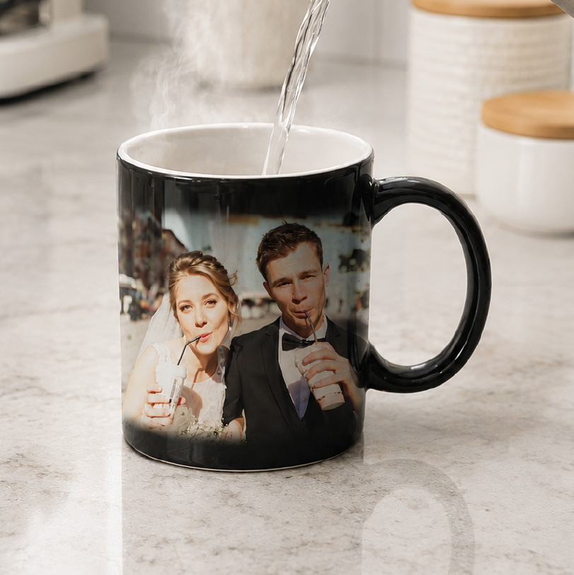 Personalised magic mug with family photo revealed when hot for gift and drinkware use